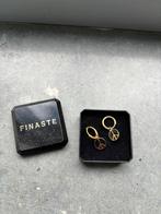 Nieuwe oorbellen Finaste met goud zwarte peace hanger, Overige materialen, Hangers, Zwart, Nieuw