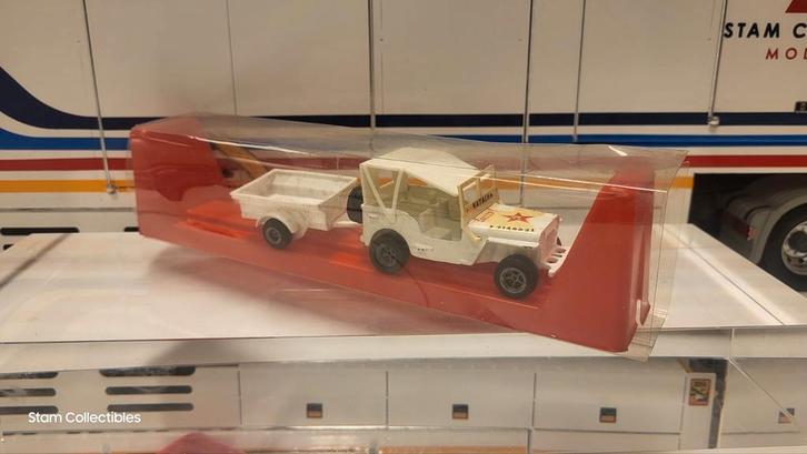 Champion Metal Jeep Willys Natacha CCCP Made in France, Hobby en Vrije tijd, Modelauto's | 1:43, Zo goed als nieuw, Auto, Overige merken