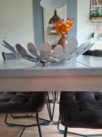 Metalen Schaal met Bloemen Design, Huis en Inrichting, Woonaccessoires | Schalen en Manden, Overige materialen, Gebruikt, Schaal