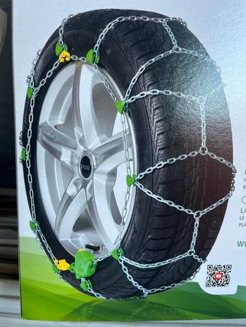 Nieuwe sneeuwkettingen nooit gebruikt  beschikbaar voor biedingen