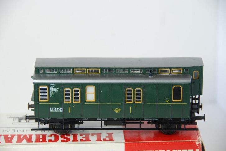 [E40] fleischmann rijtuig HO, Hobby en Vrije tijd, Modeltreinen | H0, Gebruikt, Locomotief, Gelijkstroom, Fleischmann, Ophalen of Verzenden