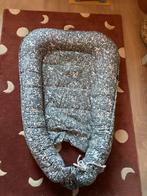 Baby nestje met leuke print, Ophalen of Verzenden, Zo goed als nieuw