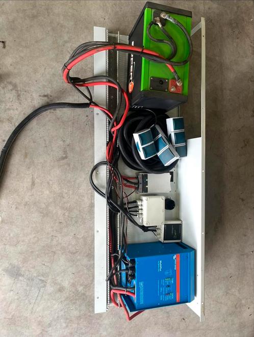 Complete set victron 3000 multiplus met lithium accu, Auto diversen, Overige Auto diversen, Ophalen