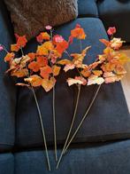 Decoratieve takken met herfstbladeren, Ophalen, Gebruikt, Binnen