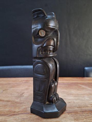 vintage Pearlite tribal Haida raven beeld totem standbeeld  beschikbaar voor biedingen