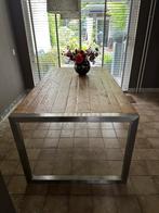 Houten eettafel met stalen frame, Huis en Inrichting, Tafels | Eettafels, Ophalen, 50 tot 100 cm, Zo goed als nieuw, Vijf personen of meer
