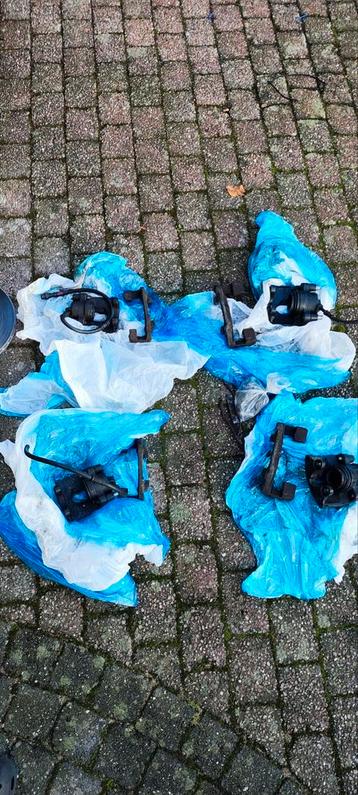 BMW E46 320CI Remklauwen Voor en Achter beschikbaar voor biedingen