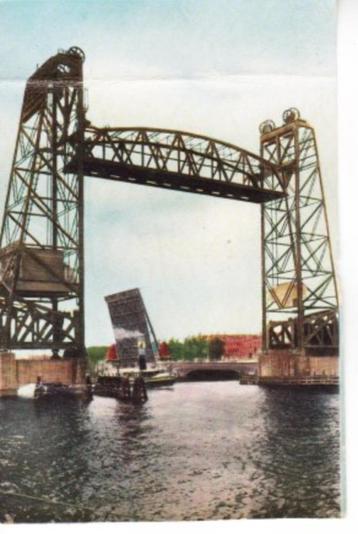 ROTTERDAM,- Spoorwegbrug en Koninginnebrug. Knik. 24-08 beschikbaar voor biedingen