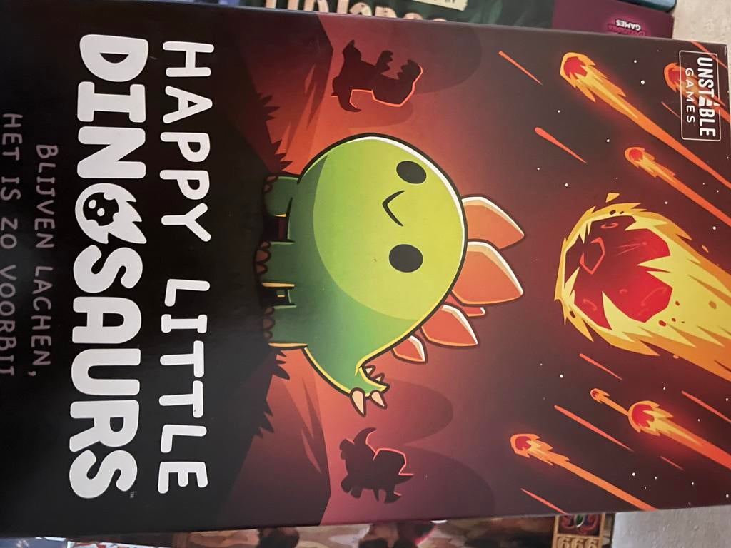 Happy Little Dinosaurs - Leuk familiespel!, Een of twee spelers, Verzenden, Zo goed als nieuw, Reisspel