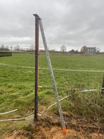 Ijzeren palen met beton, Tuin en Terras, Tuinhekken en Hekwerk, Ophalen, Gebruikt, IJzer