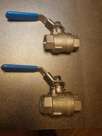 2x Econ RVS Kogelkranen 1/2 inch beschikbaar voor biedingen