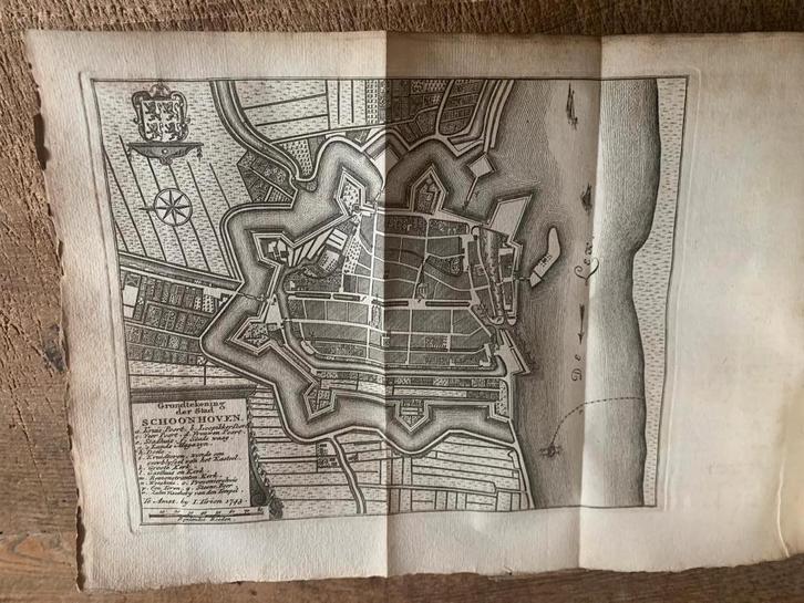 Beschrijving der stadt Schoonhoven 1762 met 4 gravures, Antiek en Kunst, Antiek | Boeken en Bijbels, Ophalen of Verzenden