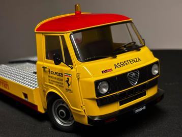Alfa Romeo "Ferrari oprijwagen "Scuderia Pozzi" Mitica 1:18 beschikbaar voor biedingen
