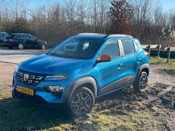 Dacia Spring Electric Blauw, Auto's, Dacia, Particulier, Spring, Elektrisch, SUV of Terreinwagen, Automaat, Origineel Nederlands