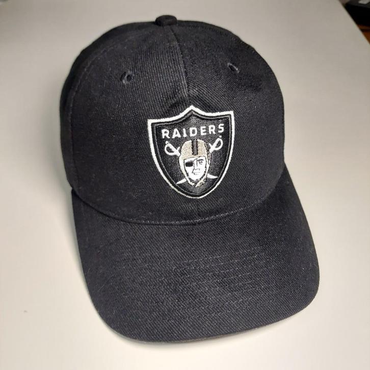NFL Raiders Strapback Pet, Kleding | Heren, Hoeden en Petten, Zo goed als nieuw, Pet, One size fits all, Verzenden