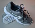 Kalenji lichtgrijze sportschoenen - maat 42, Overige kleuren, Kalenji, Sportschoenen, Ophalen of Verzenden