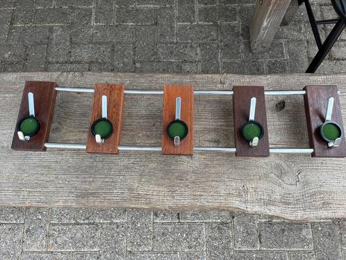 Vintage kapstok jaren 60-70 hout chroom 80 cm €47,50, Huis en Inrichting, Woonaccessoires | Kapstokken, Zo goed als nieuw, Wandkapstok