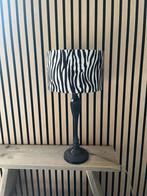 Twee zebraprint lampenkappen 25 cm, Ophalen of Verzenden, Zo goed als nieuw, Rond, Minder dan 25 cm