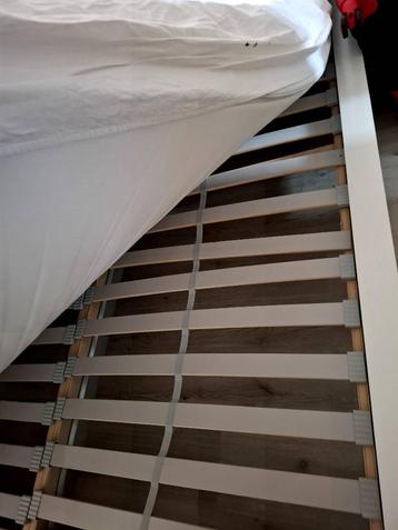 Bedframe+lattenbodem+matras