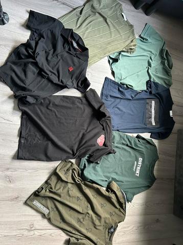 Merk shirtjes maat S beschikbaar voor biedingen