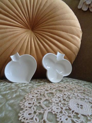 2 Brocante Kaartspel Asbakjes van Regout ** Mimosa ** beschikbaar voor biedingen