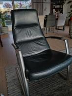 Mooie Zwarte Leren Fauteuil, Huis en Inrichting, Fauteuils, Gebruikt, 75 tot 100 cm, Ophalen of Verzenden, Metaal