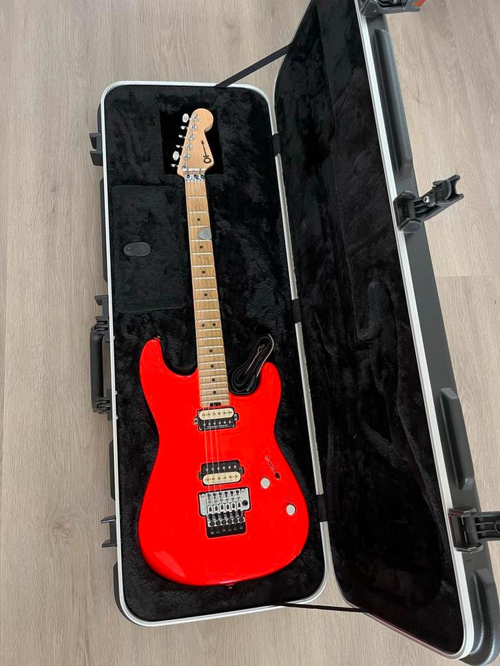 Charvel Pro Mod San Dimas (incl. OHSC), Muziek en Instrumenten, Snaarinstrumenten | Gitaren | Elektrisch, Gebruikt, Solid body