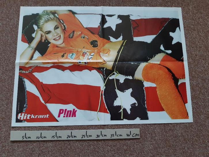Poster Pink P!nk Hitkrant NSync Maat A2 44x62 cm, Verzamelen, Posters, Zo goed als nieuw, Muziek, A1 t/m A3, Rechthoekig Liggend
