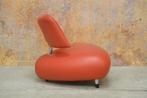 ZGANieuw! rode leren Leolux Pallone design fauteuil!, Zo goed als nieuw, Ophalen