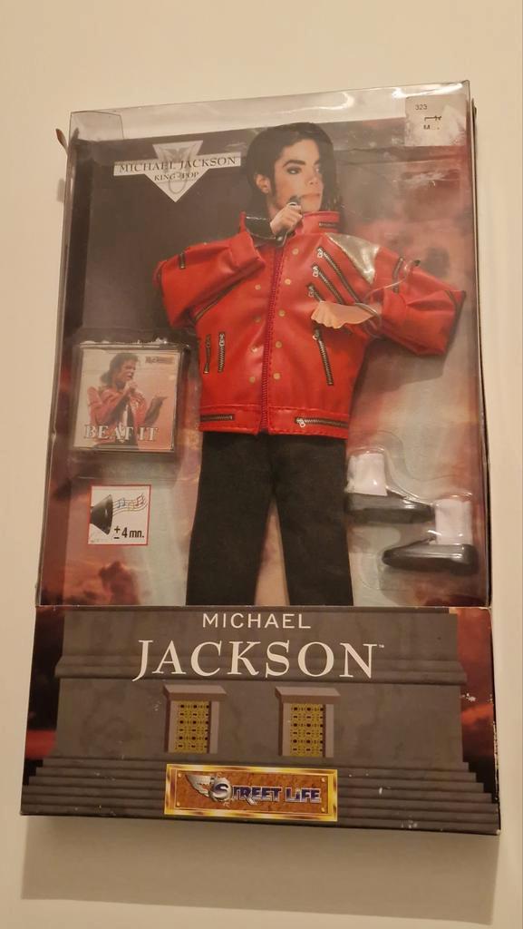 Michael Jackson Pop - Beat It - Nieuw in doos!, Verzamelen, Poppen, Nieuw, Pop, Ophalen of Verzenden