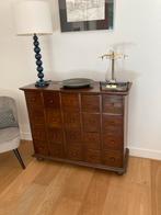 Vintage apothekerskast, Ophalen