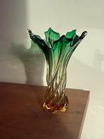 Murano Vaas - Groen met Rode Gloed, Ophalen of Verzenden, Minder dan 50 cm, Groen, Glas