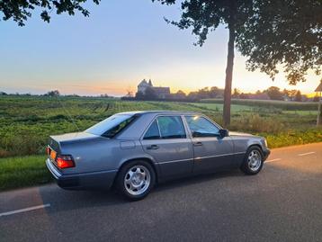 Mercedes w124 Youngtimer E200 2.0 16v. 1993 org. NL beschikbaar voor biedingen