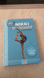 Simone Kortsmit - Nikki op turnkamp, Ophalen of Verzenden, Zo goed als nieuw, Simone Kortsmit