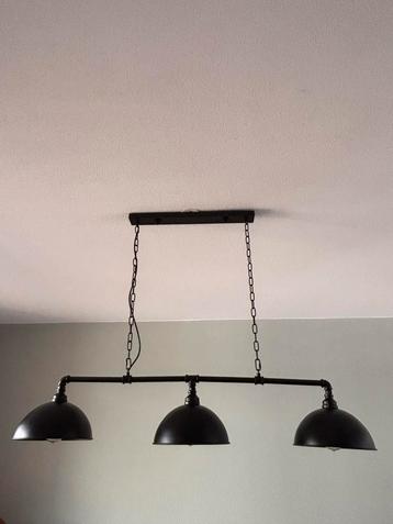 Hanglamp beschikbaar voor biedingen