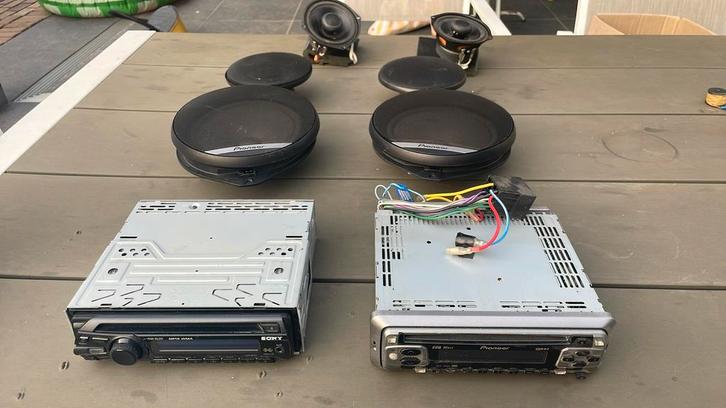 Autoradio’s en 6 speakers, Auto diversen, Autoradio's, Gebruikt, Ophalen of Verzenden