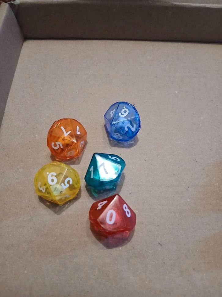 5x D10  Dobbelstenen nieuw, Hobby en Vrije tijd, Gezelschapsspellen | Bordspellen, Nieuw, Ophalen of Verzenden