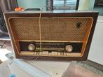 Grundig 2068 werkende antieke radio vintage radio, Antiek en Kunst, Antiek | Tv's en Audio, Ophalen of Verzenden