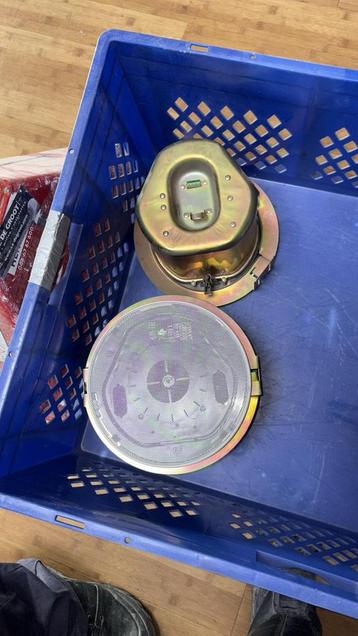 Geluidsinstallatie beschikbaar voor biedingen