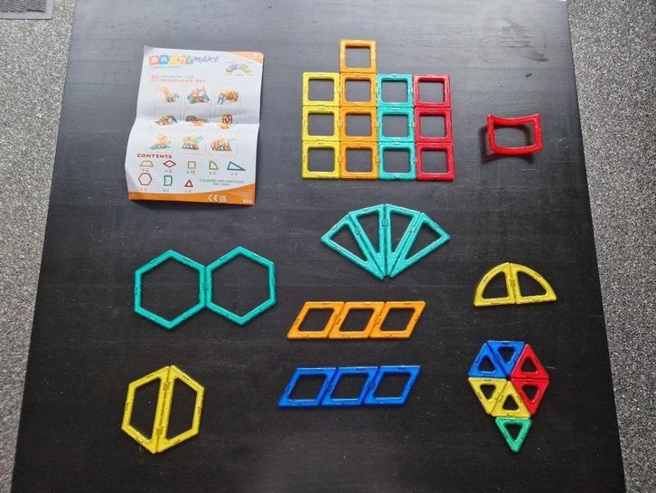 Magni make - Dinosaurus set - 36delig, Kinderen en Baby's, Speelgoed | Educatief en Creatief, Zo goed als nieuw, Bouwen, Ophalen of Verzenden