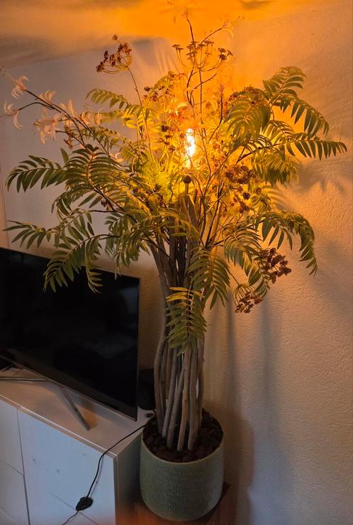 Bijzonder Silk-ka kunstbloemen bloesemboom lamp, Huis en Inrichting, Woonaccessoires | Kunstplanten en Kunstbloemen, Zo goed als nieuw