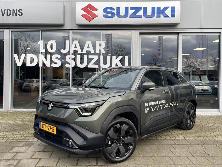 Suzuki e Vitara Style 61 kWh op korte termijn leverbaar, Auto's, Suzuki, Te koop, Vitara, 360° camera, ABS, Achteruitrijcamera