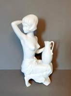Goebel beeld meisje met kruik, Ophalen of Verzenden, Gebruikt, Mens
