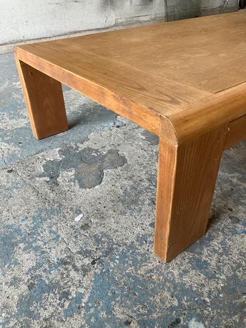 Salontafel essenhout beschikbaar voor biedingen