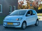 Volkswagen up! 1.0 44KW/60PK 3-DRS 2016 Wit, Voorwielaandrijving, Euro 5, Stof, 4 stoelen