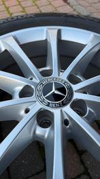 Mercedes CLA 17” + sneeuwketting, Auto diversen, Wieldoppen, Ophalen, Zo goed als nieuw