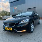 Volvo V40 2.0 D2 Automaat 2015 / Dealer Onderhouden !!, Auto's, Volvo, Te koop, Geïmporteerd, 5 stoelen, Hatchback