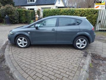 Seat Leon 1.8 TFSI Style lees tekst beschikbaar voor biedingen