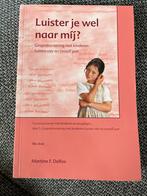 Martine Delfos - Luister je wel naar mij?, Ophalen of Verzenden, Zo goed als nieuw, Martine Delfos