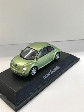 VW New Beetle + VW Concept 1